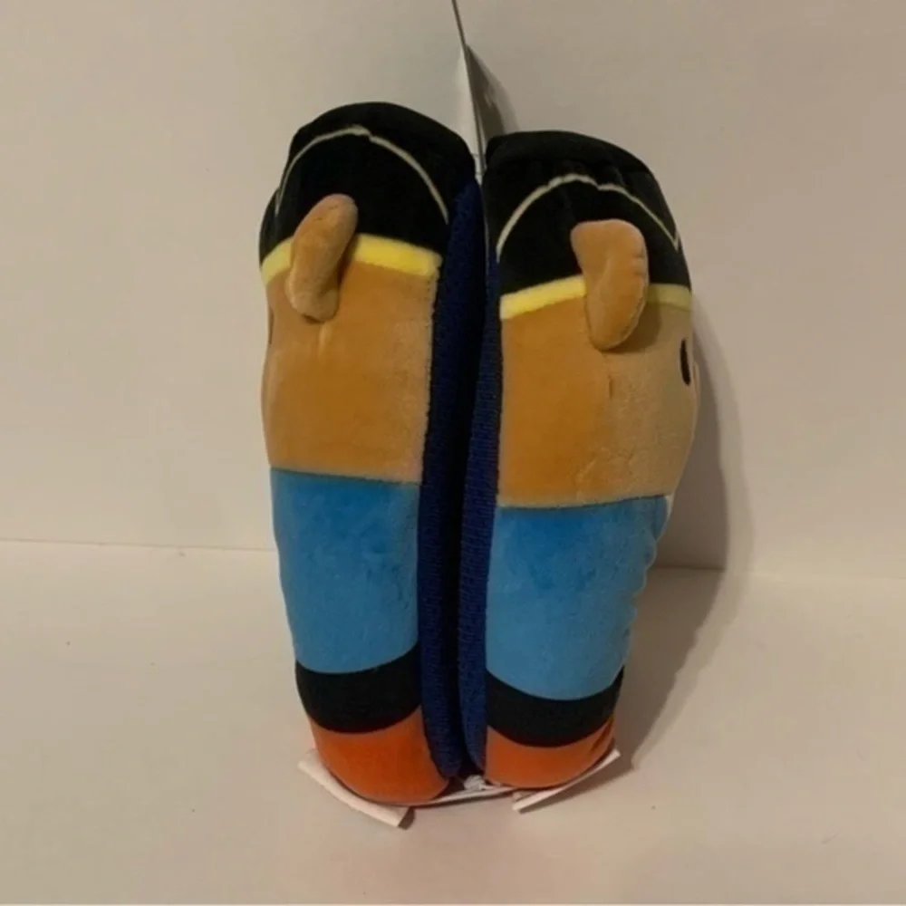 NWT. SQUISHMALLOWS Nutcracker Slippers